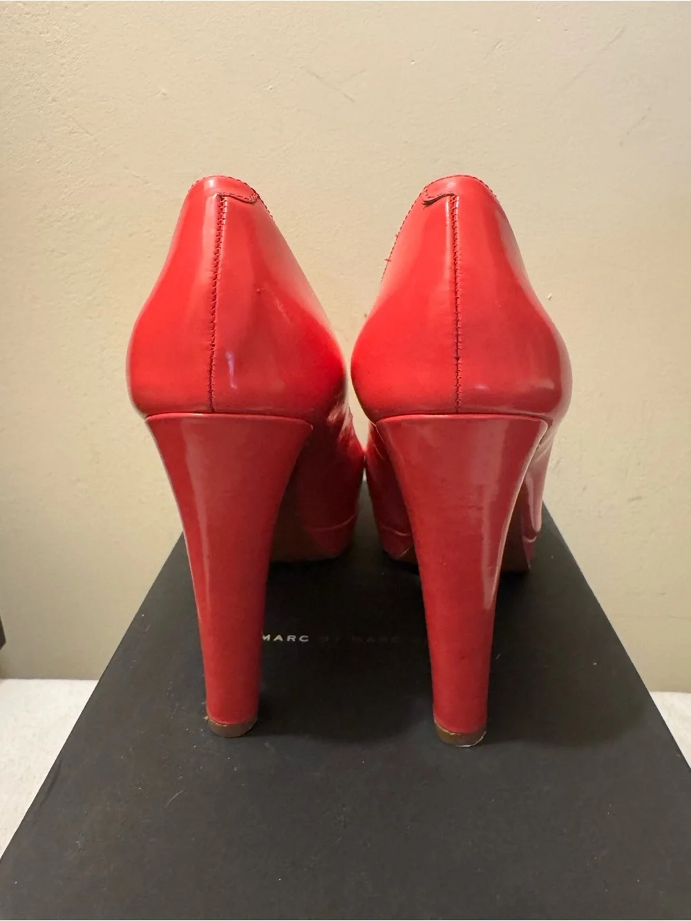 Marc by Marc Jacobs Coral Patent Leather Peep Toe Platform Pumps - Size 8